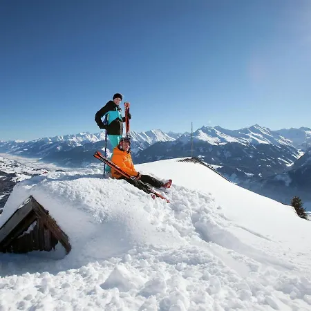In Austria Near Slopes Daire Mittersill